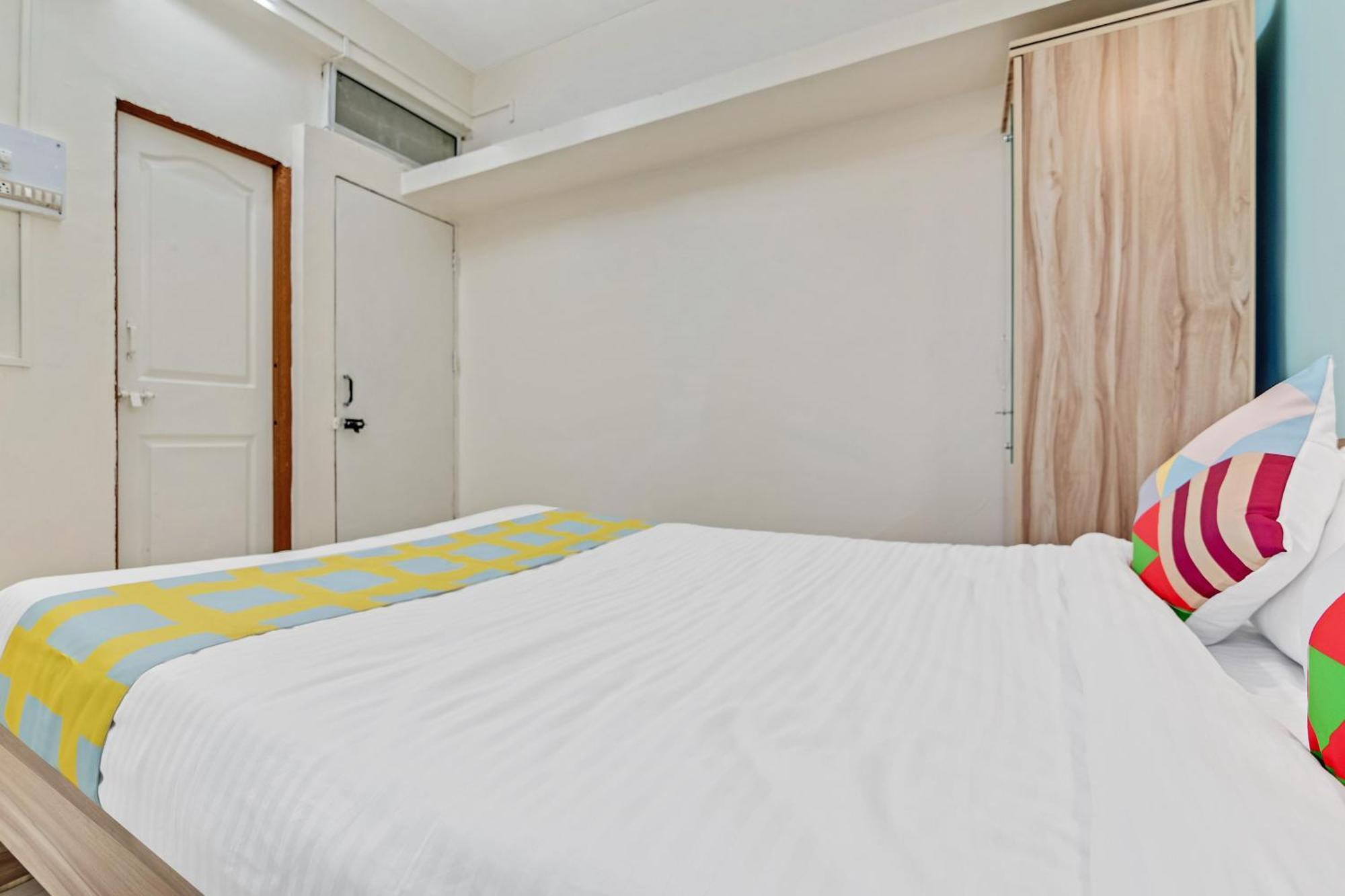 Super Hotel O Saraswati Niwas Vadgaon Budruk Pune Ngoại thất bức ảnh