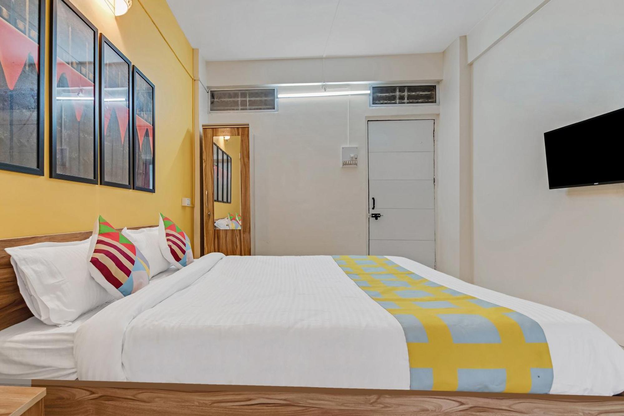 Super Hotel O Saraswati Niwas Vadgaon Budruk Pune Ngoại thất bức ảnh